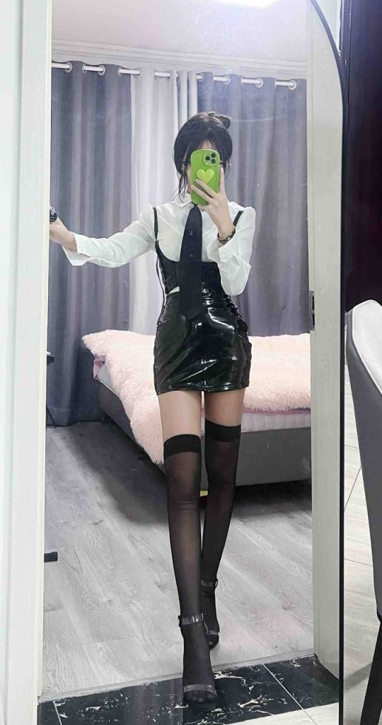 武汉市-高冷的小姐姐，最后被调情的还是无奈很主动，被征服-风悦楼