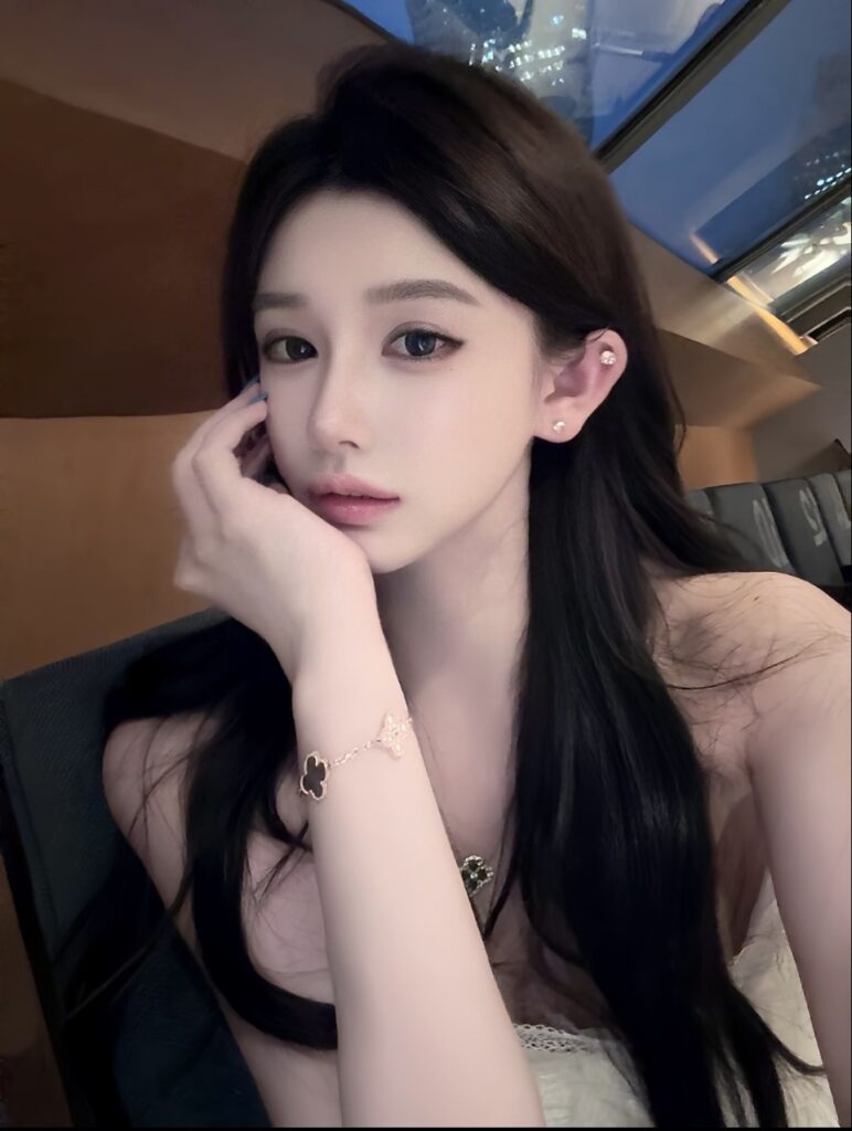 烟台市芝罘区完美颜值身材妹子爆艹她-风悦楼