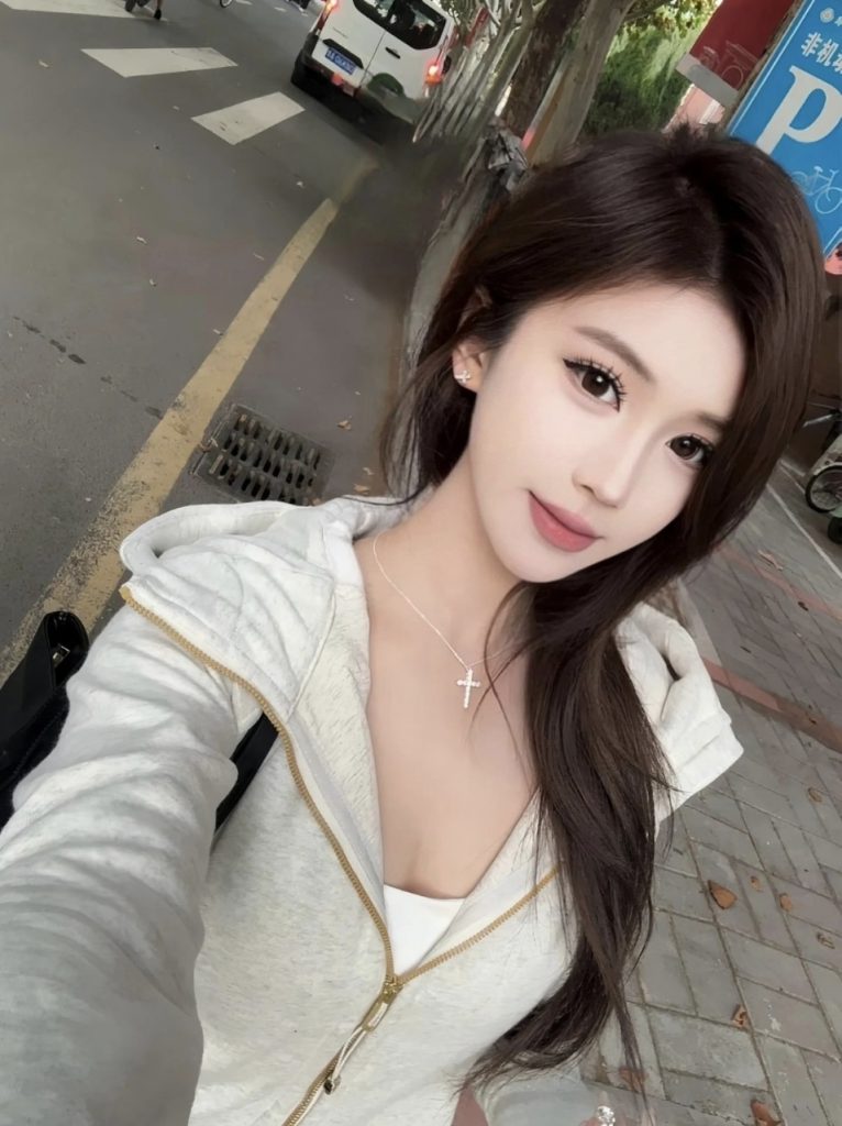 西安市未央区第一次玩到有颜有料骚妹-风悦楼