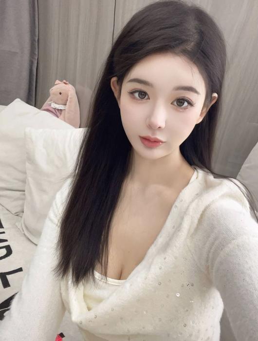 【南京】年轻漂亮逼粉粉嫩嫩的-风悦楼