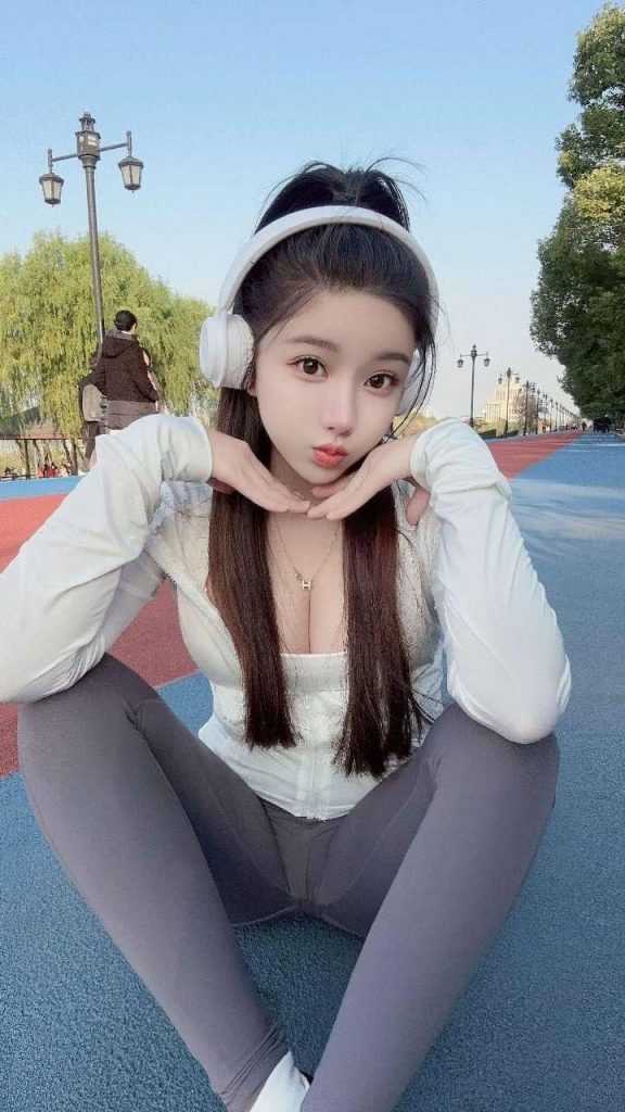 新茶极品~清纯小妹极品身材可上门-风悦楼