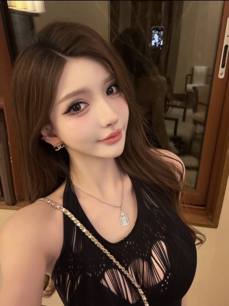 赤峰市松山区巨乳妹口完再打桩好爽-风悦楼