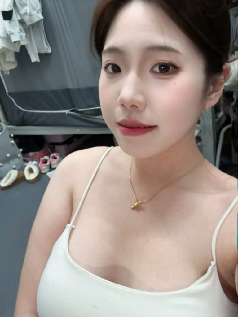 骚妹越插越舒服比干女朋友都爽-风悦楼