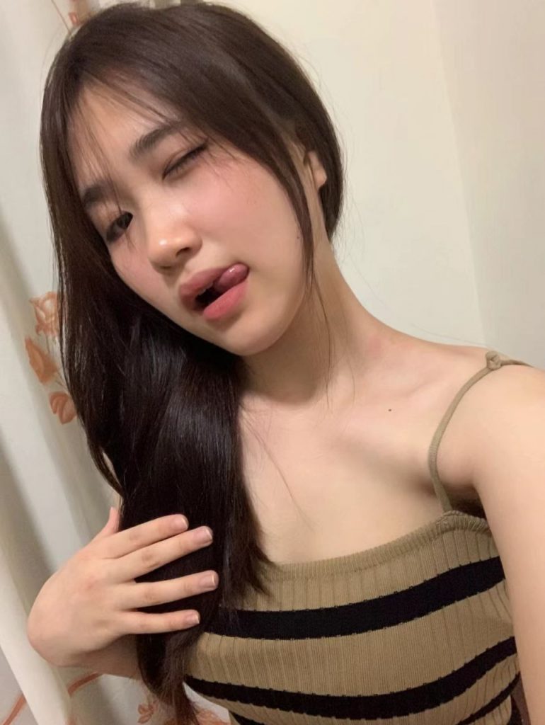 服务好大胸妹子-风悦楼