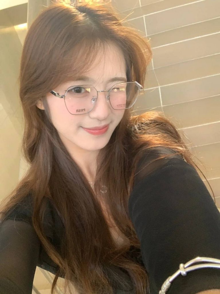 photo_2025-03-12_00-22-54