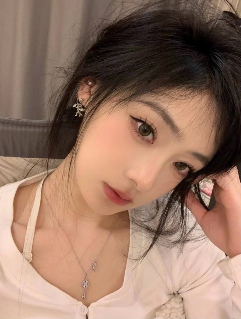 成都武侯美女依灵-风悦楼