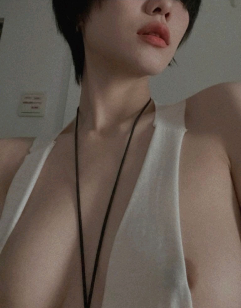 极品身材小姐姐-风悦楼