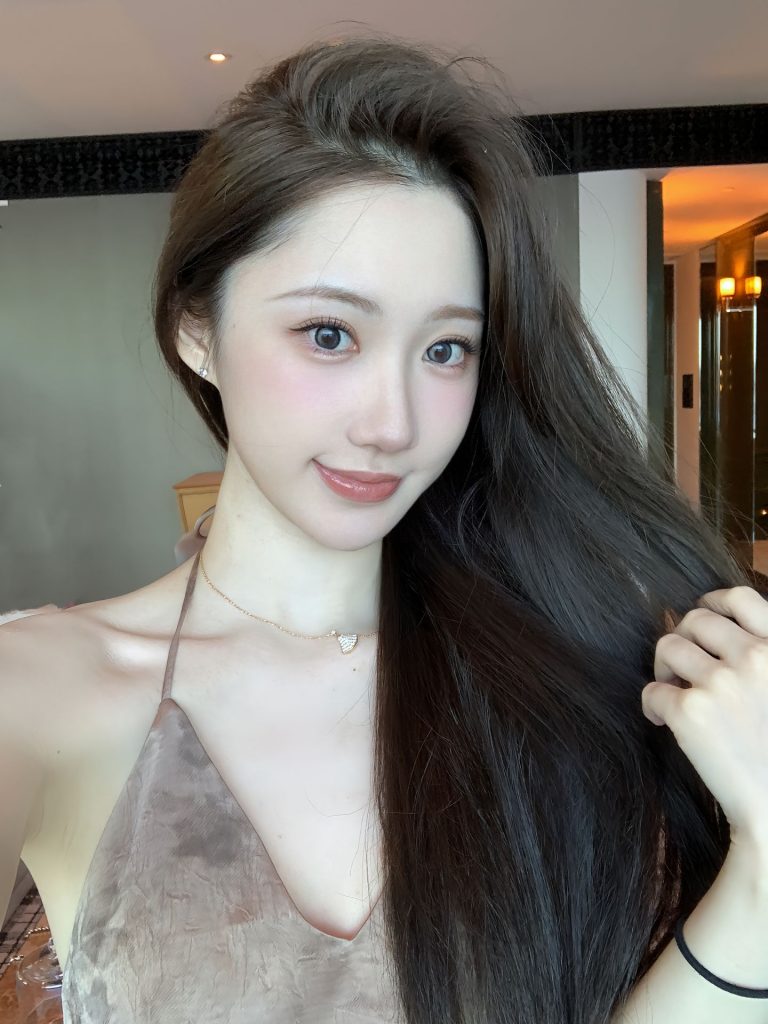 【昆明】这样的美人配的起大屌插进去-风悦楼